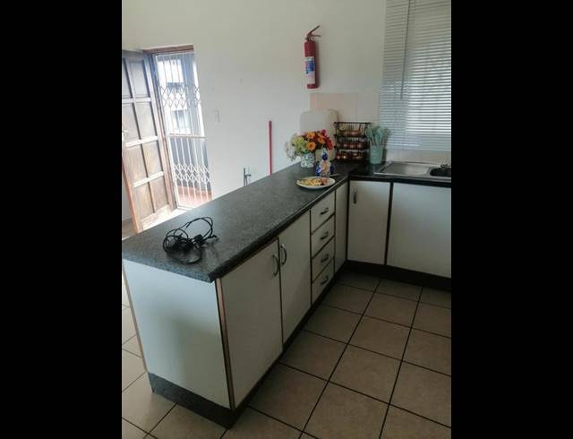 1 BEDROOM PROPERTY TO RENT IN RICHARDS BAY CENTRAL